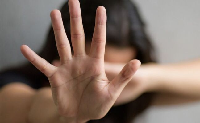 Violência doméstica e condomínios: o porteiro salvou Juliana. Seu prédio está preparado para agir também?